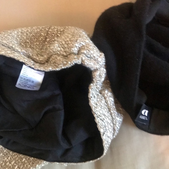 Sold - Picture 2 of 5